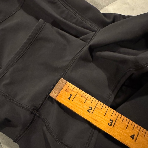 Lululemon H2O Speed Shorts for Swim Black 4 - Picture 13 of 14